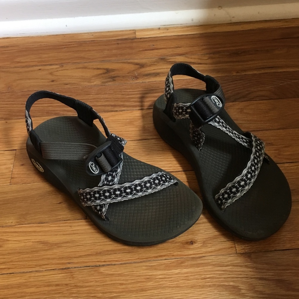 Size 6 Woman’s Chacos